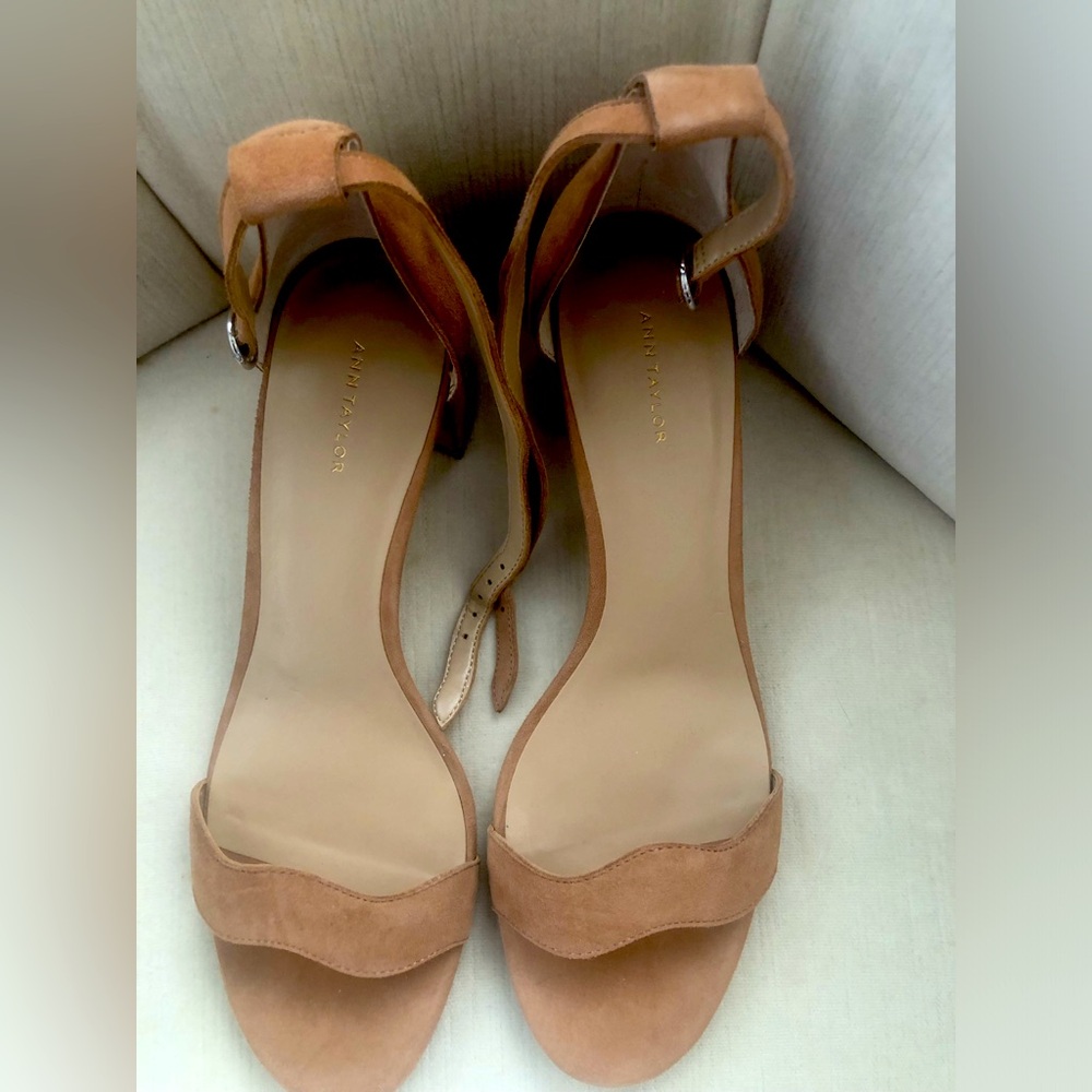 Ann Taylor Chunky 2 1/2 inches, Sand color heels New never worn still in box.